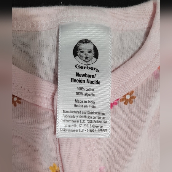 Newborn Gerber Sleepwear - Picture 2 of 2